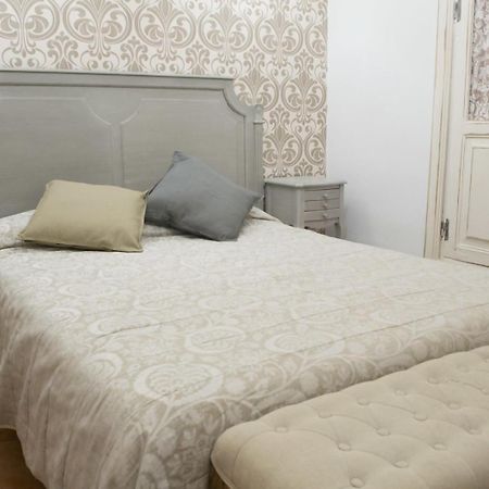 Apartamenticos Plaza Las Armas II Zaragoza Bagian luar foto